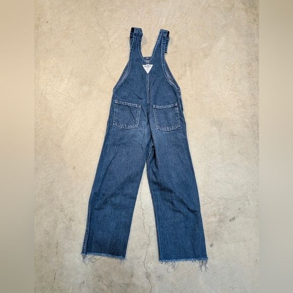 VTG OshKosh Vestback Denim Overalls Girls 6? USA Made Cut Off Raw Hem - Picture 7 of 7